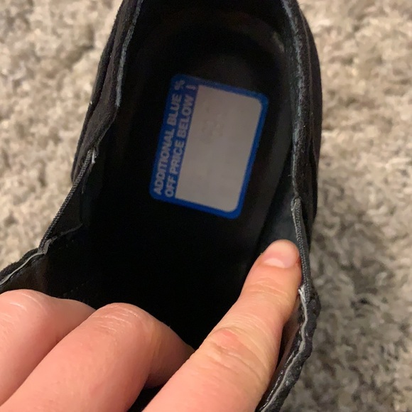 Crown Vintage Black Perforated Ankle Booties Block Heel Comfortable Casual - Picture 4 of 6